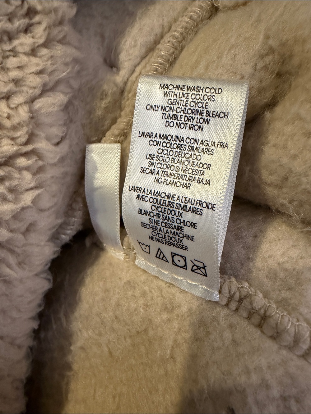 Calvin Klein Beige Sherpa Fleece Zip-Front Vest - Picture 8 of 11